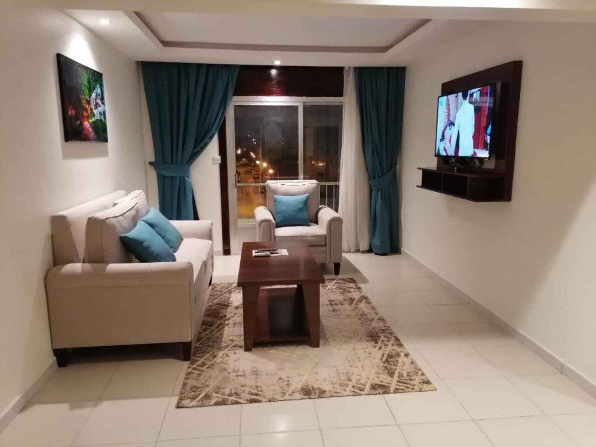 فندق المربع Hotell Riyadh Exteriör bild